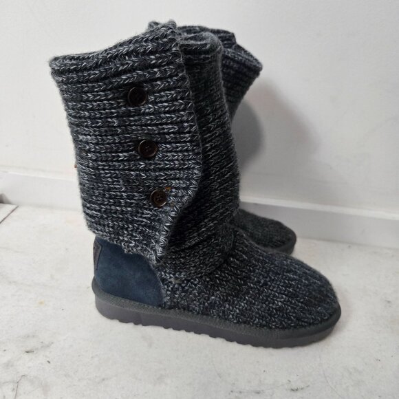 Ugg Australia Size 8 Classic Cardy Triple Button Gray Knit Sweater Boots - Picture 1 of 12